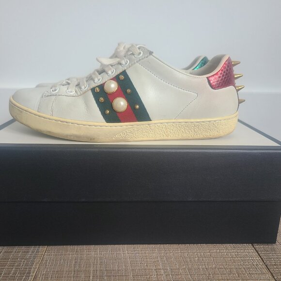Gucci Ace Spike Leather Sneakers - Picture 4 of 6